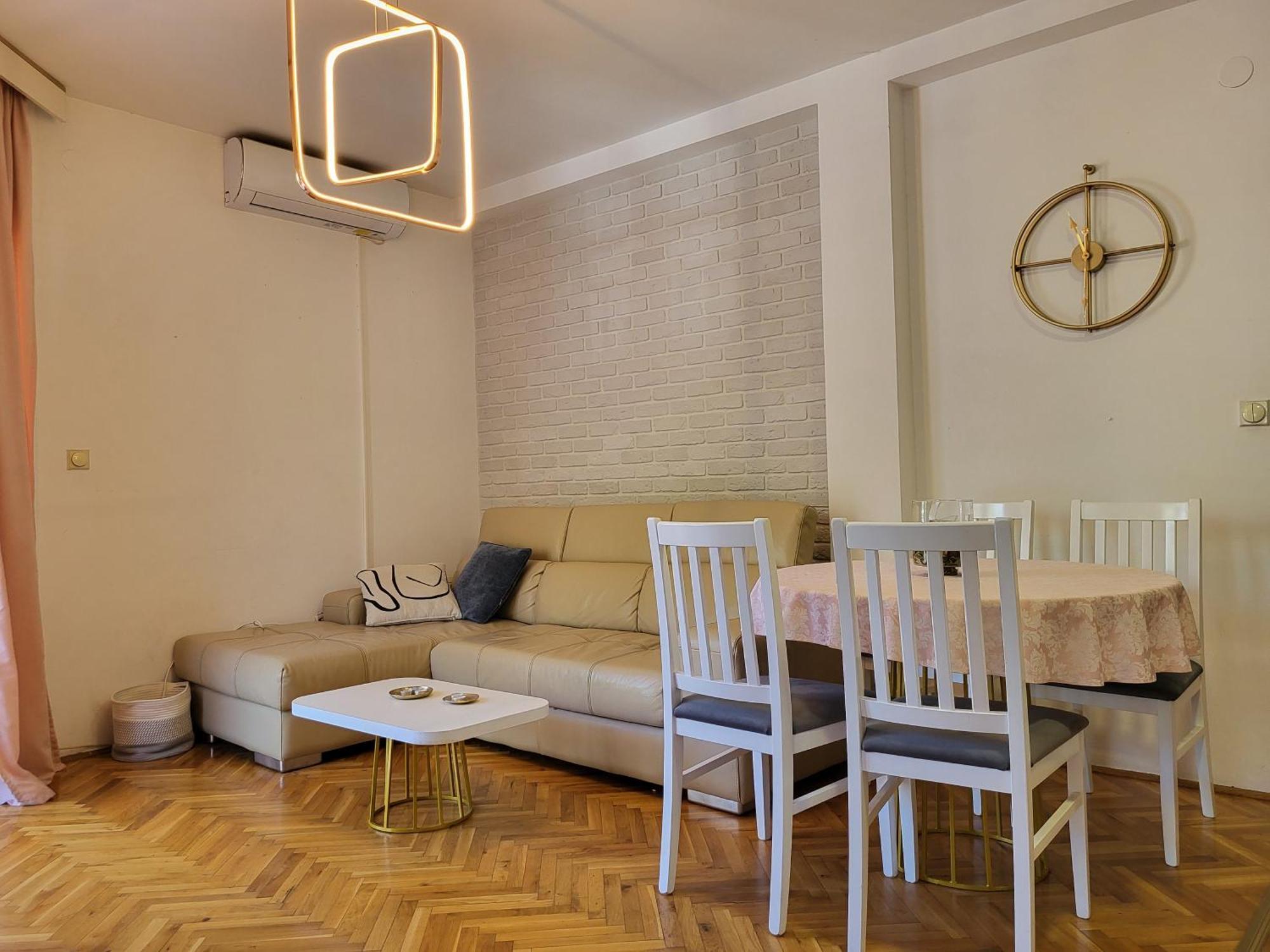 Apartman Katica ティヴァト エクステリア 写真